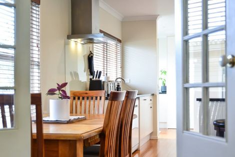 Photo of property in 6 Augusta Street, Fairfield, Hamilton, 3214