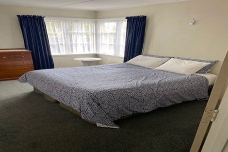 Photo of property in 13 Bateman Avenue, Bryndwr, Christchurch, 8053