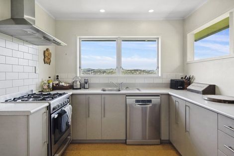 Photo of property in 28 Truro Road, Camborne, Porirua, 5026