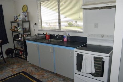 Photo of property in 56 Lauder Crescent, Heidelberg, Invercargill, 9812