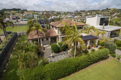 Photo of property in 54 Bayside Drive, Coopers Beach, 0420