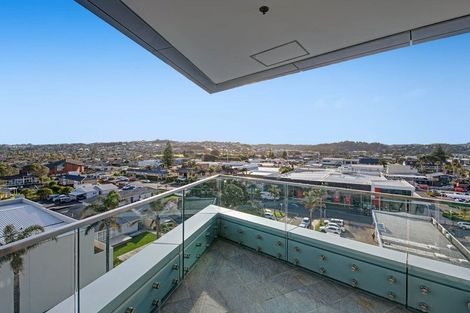 Photo of property in 609/11 Tamariki Avenue, Kelston, Auckland, 0602