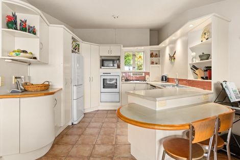 Photo of property in 2 Coleman Terrace, Hospital Hill, Napier, 4110