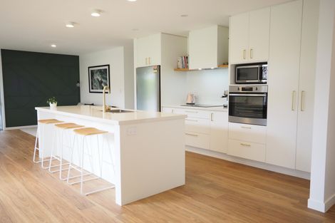 Photo of property in 12 Te Kio Crescent, Papamoa Beach, Papamoa, 3118