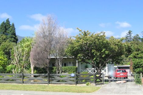 Photo of property in 80 Plateau Road, Te Marua, Upper Hutt, 5018