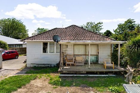 Photo of property in 10 Holland Road, Fairfield, Hamilton, 3214