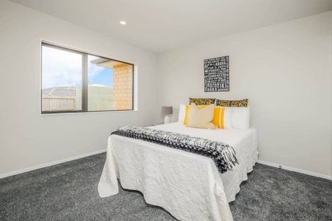 Photo of property in 4 Rere Awa Road, Glenbrook, 2681