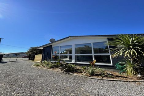 Photo of property in 17 Halsey Street, South New Brighton, Christchurch, 8062