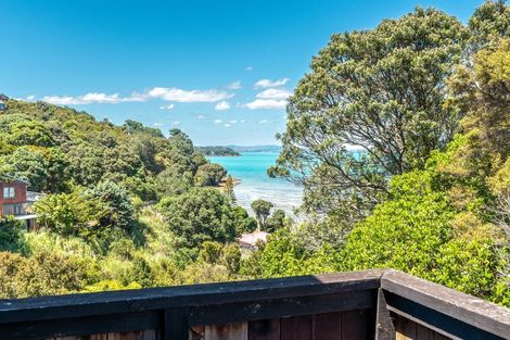 Photo of property in 3 Makora Avenue, Oneroa, Waiheke Island, 1081