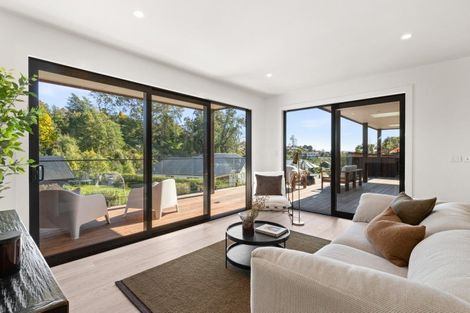 Photo of property in 17 Taruna Place, Havelock North, 4130