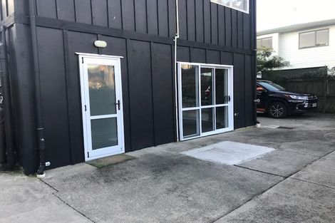 Photo of property in 2/8 Patons Road, Howick, Auckland, 2014