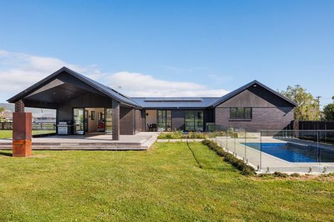 Photo of property in 40 North Street, Ashhurst, 4810