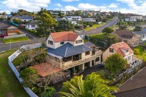 Photo of property in 54 Brightside Road, Stanmore Bay, Whangaparaoa, 0932