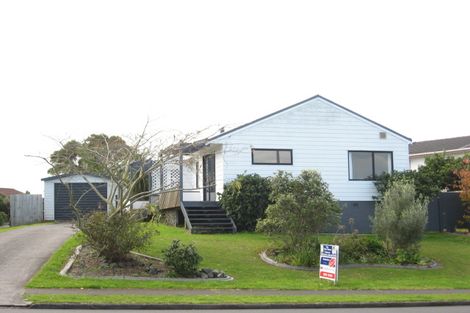Photo of property in 113 Carnoustie Drive, Wattle Downs, Auckland, 2103
