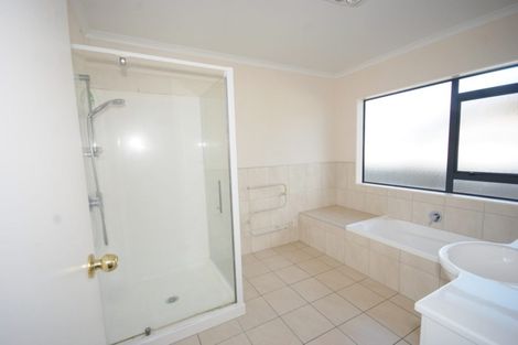 Photo of property in 3 Imjin Place, Papakura, 2110