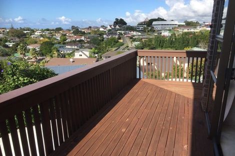 Photo of property in 29a Stanmore Bay Road, Stanmore Bay, Whangaparaoa, 0932