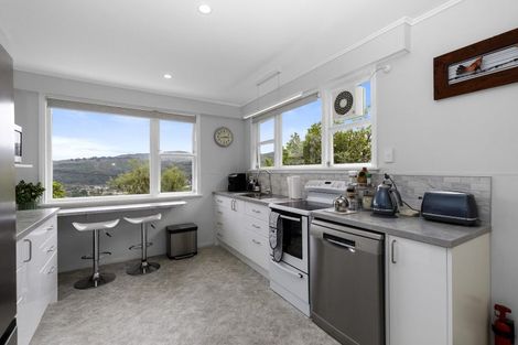 Photo of property in 27 Lord Street, Stokes Valley, Lower Hutt, 5019