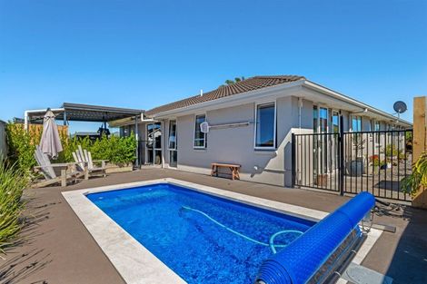 Photo of property in 49 Sterling Park, Lytton West, Gisborne, 4010