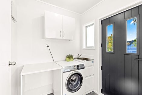 Photo of property in 135 Mahurangi East Road, Snells Beach, 0920