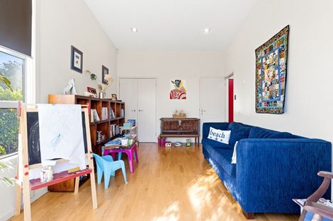 Photo of property in 23 Jeep Road, Raumati South, Paraparaumu, 5032