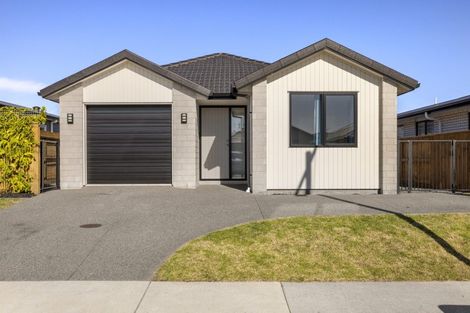 Photo of property in 14 Te Wharo Drive, Papamoa, 3118