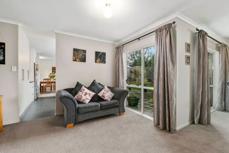 Photo of property in 4 Trinity Place, Albany, Auckland, 0632