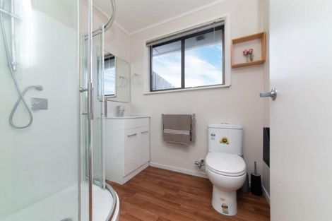 Photo of property in 24 Parkinson Avenue, Wesley, Auckland, 1041