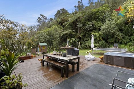 Photo of property in 83 Kamahi Street, Stokes Valley, Lower Hutt, 5019