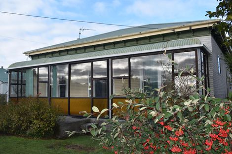 Photo of property in 35 Wyndham Street, Carterton, 5713