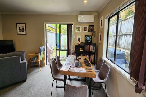 Photo of property in 202 Greenhithe Road, Greenhithe, Auckland, 0632