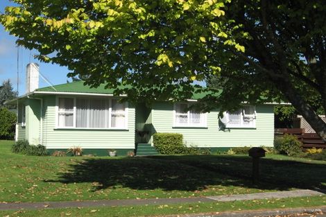 Photo of property in 21 Kenmore Place, Tokoroa, 3420