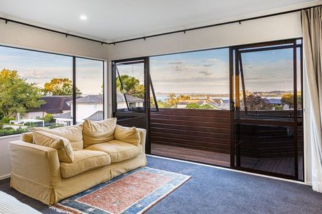 Photo of property in 32 Cockle Bay Road, Cockle Bay, Auckland, 2014