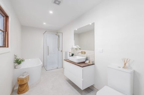 Photo of property in 354 Keyes Road, New Brighton, Christchurch, 8083