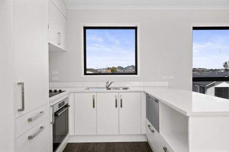 Photo of property in 11/37 North Ridge Drive, Rototuna North, Hamilton, 3210