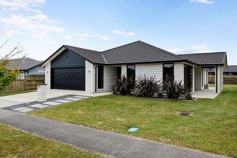 Photo of property in 67 Jarrett Terrace, Leamington, Cambridge, 3432