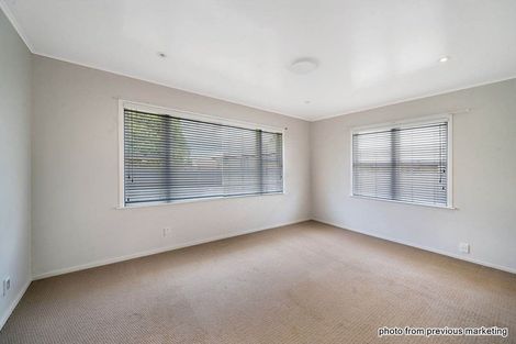 Photo of property in 16 Coniston Avenue, Te Atatu South, Auckland, 0610