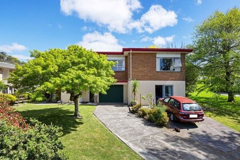 Photo of property in 4 Amorino Drive, Red Beach, 0932