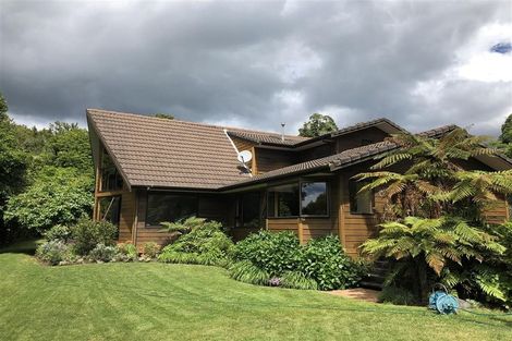 Photo of property in 24 Manu Grove, Waikanae, 5036