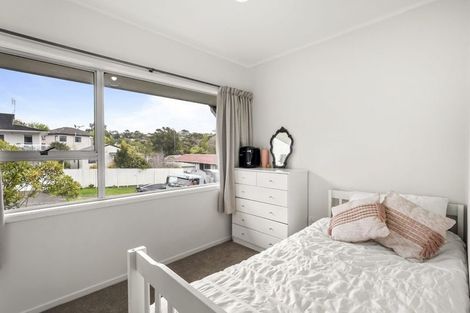 Photo of property in 1/57 Nor'east Drive, Torbay, Auckland, 0632