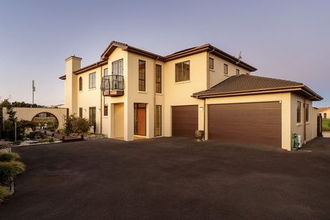 Photo of property in 166 Oriental Parade, Papamoa Beach, Papamoa, 3118