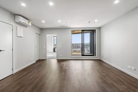 Photo of property in 407/2 Launch Road, Hobsonville, Auckland, 0616