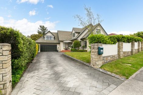 Photo of property in 125 Westchester Drive, Churton Park, Wellington, 6037