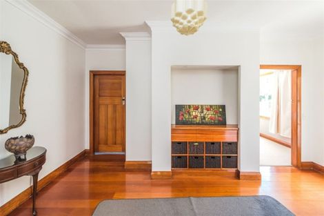 Photo of property in 18 Delhi Avenue, Aramoho, Whanganui, 4500