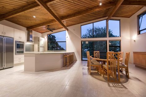 Photo of property in 453 East Coast Road, Murrays Bay, Auckland, 0630