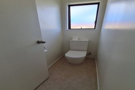 Photo of property in 2/321 Weymouth Road, Weymouth, Auckland, 2103