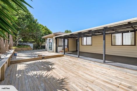 Photo of property in 3 Sarajevo Place, Massey, Auckland, 0614