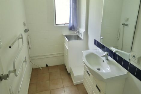 Photo of property in 2/2 Flavia Close, Torbay, Auckland, 0630