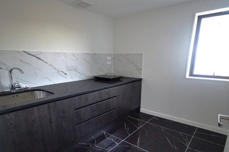 Photo of property in 33 Kotuitui Drive, Wainui, Silverdale, 0992