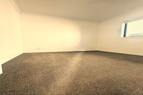 Photo of property in 40a Kervil Avenue, Te Atatu Peninsula, Auckland, 0610