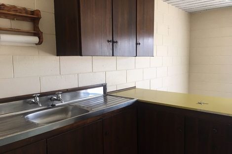 Photo of property in 1/555 Hillside Road, Caversham, Dunedin, 9012